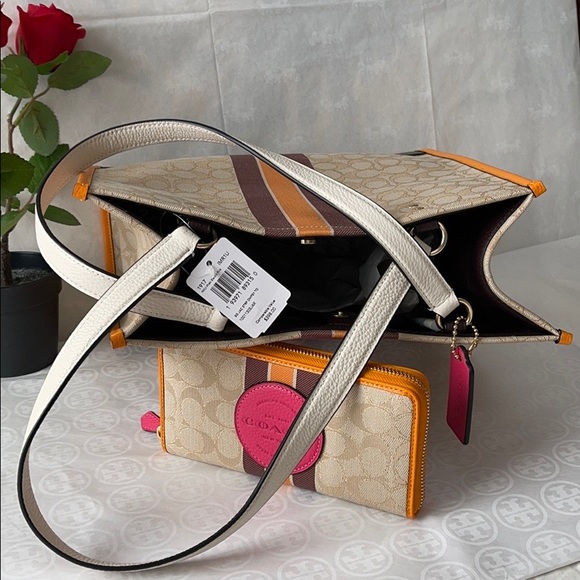 🌹Coach Set🌹 - Picture 5 of 10